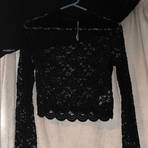 Black Mesh Long sleeve crop top - Picture 1 of 3